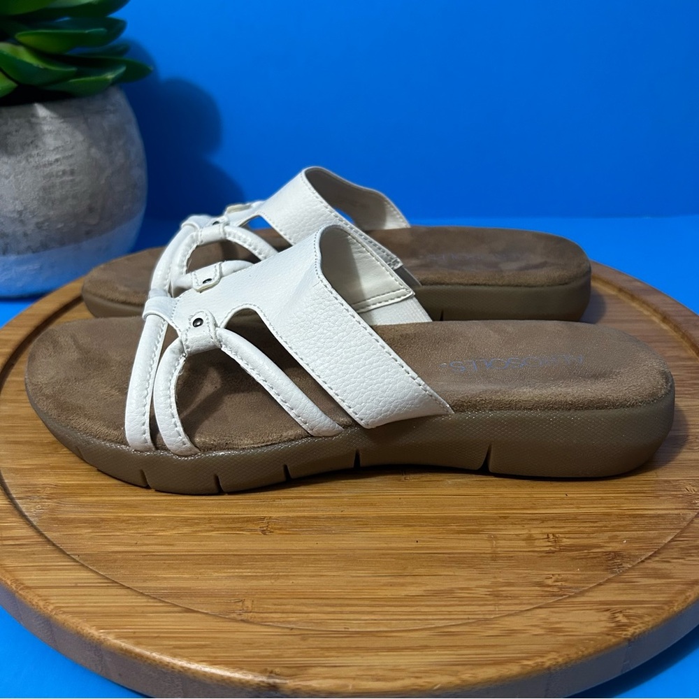 Aerosoles Wip Away White Slide Sandals Slip-On Stich Flats Size 7M